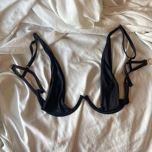 Black push-up bikini top